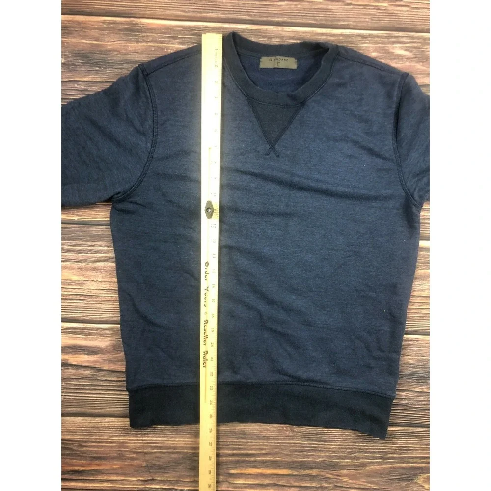 Giordano Mens Size Large Crewneck‎ Sweater Navy Blue